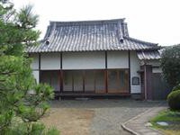 亀泉山 芳心院